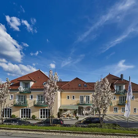 Akzent Bayerwald-residenz Hotel 4*