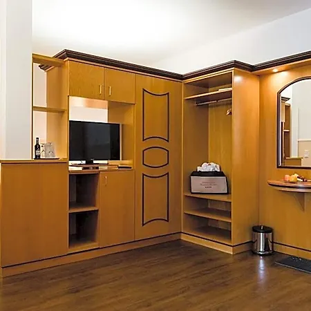 Otel Akzent Bayerwald-residenz 4*